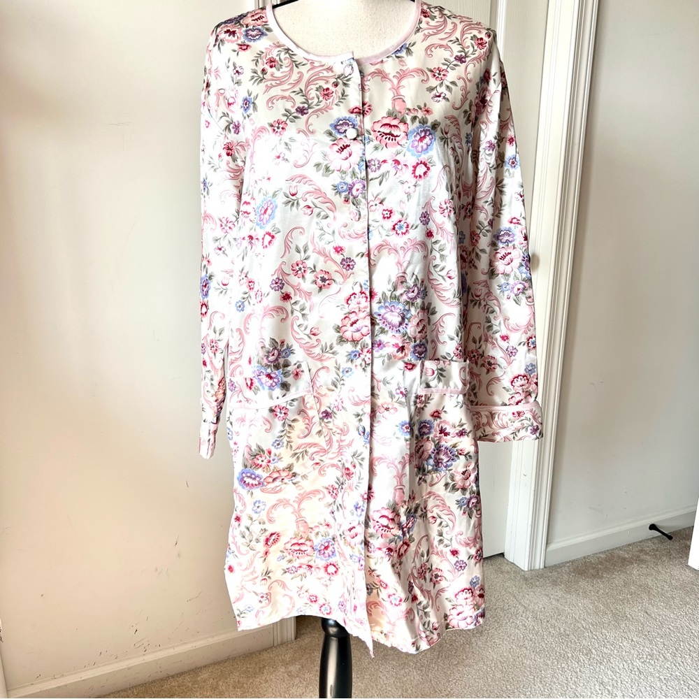 Vintage KATHYRN Silky Floral Long Sleeve Button Down Nightgown—SZ. Medium